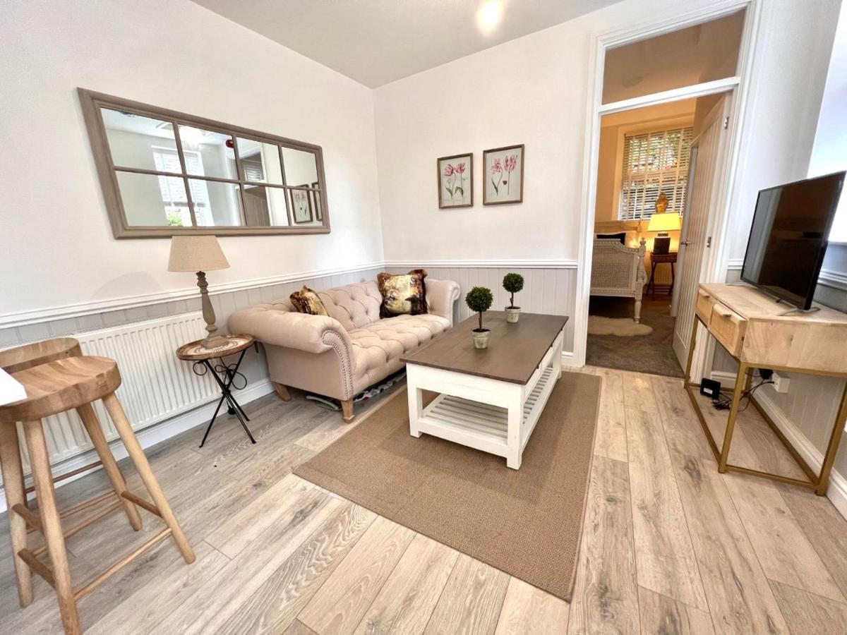 Rose Cottage At The Stables Stannington  외부 사진